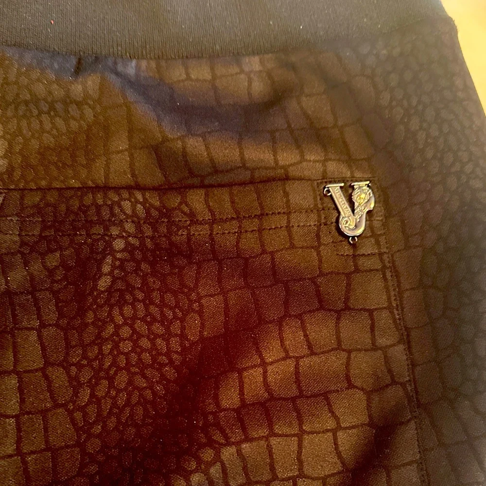 Versace Jeans Collection Black 3/4 shorts - Picture 1 of 5